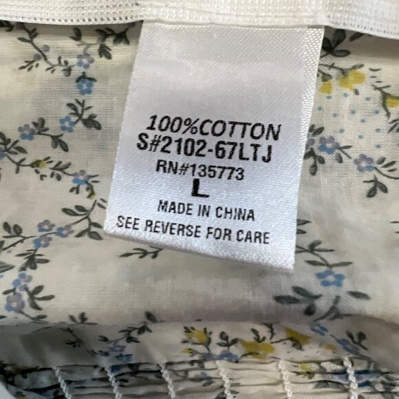 Vici Women's Short Puff Sleeve Floral Crop Top Sweetheart Neck Size Large - Picture 9 of 9